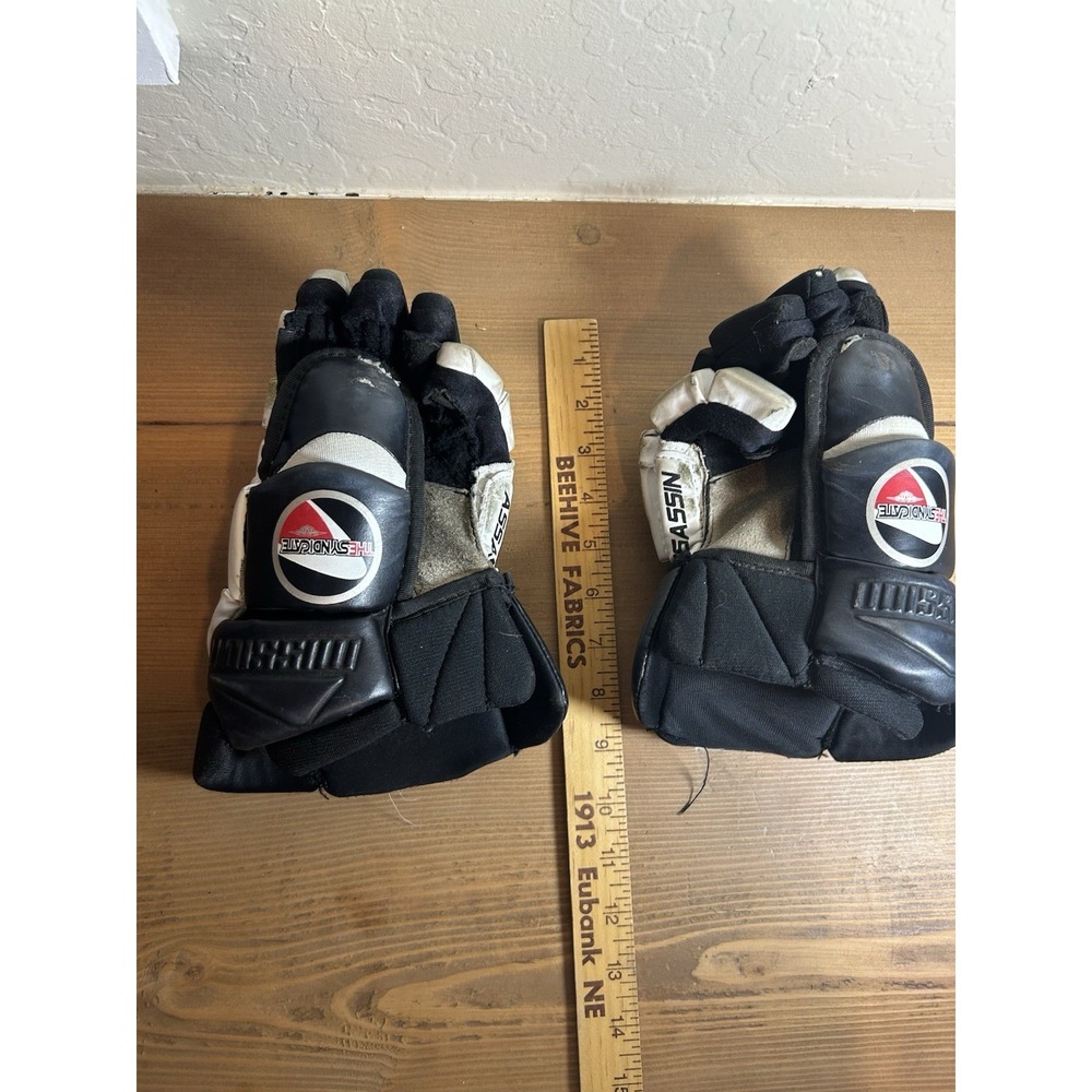 Mission Hockey Gloves The Syndicate Black And‎ White 10in - Picture 10 of 11